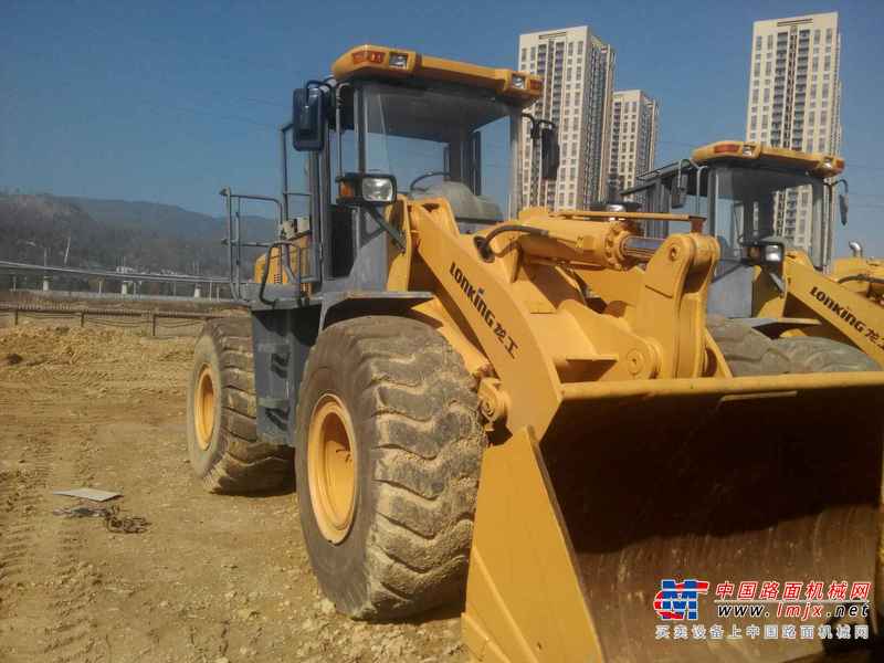 云南出售转让二手3800小时2011年龙工LG855D装载机