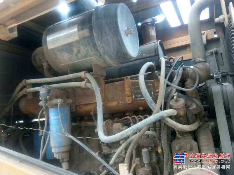 贵州出售转让二手8900小时2011年龙工LG855装载机