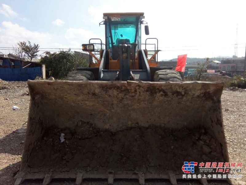 贵州出售转让二手5800小时2011年徐工LW500F装载机