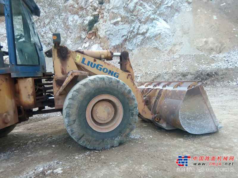 贵州出售转让二手8900小时2009年柳工CLG855装载机