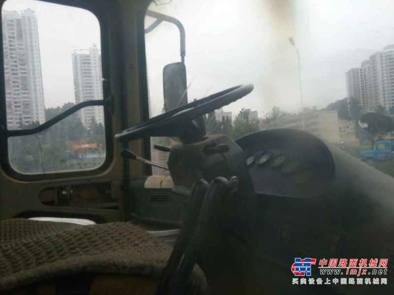 贵州出售转让二手6800小时2011年龙工LG855B装载机