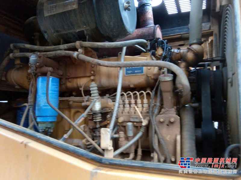 贵州出售转让二手2100小时2012年龙工LG855D装载机
