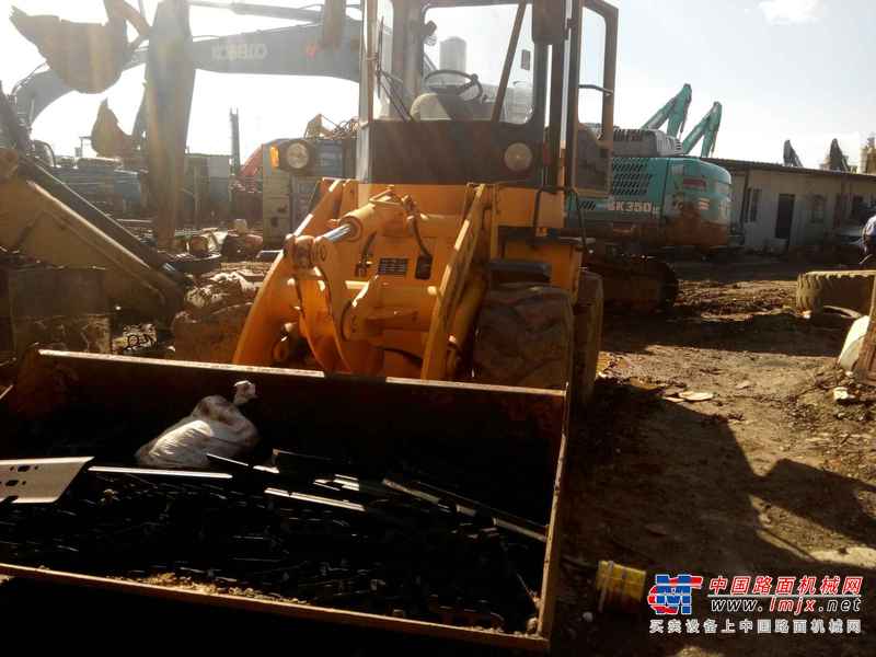 云南出售转让二手3000小时2010年龙工LG816装载机