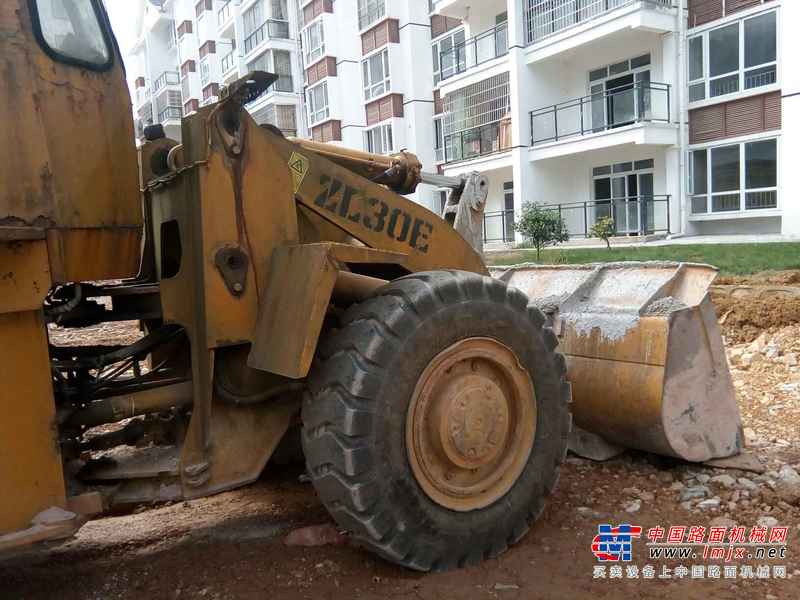 贵州出售转让二手13000小时2005年柳工ZL30E装载机