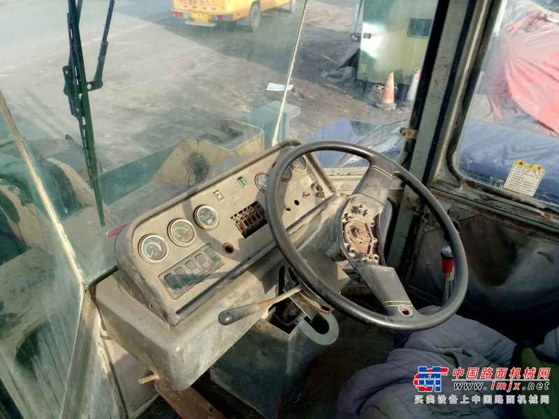 山西出售转让二手7000小时2005年临工LG952装载机