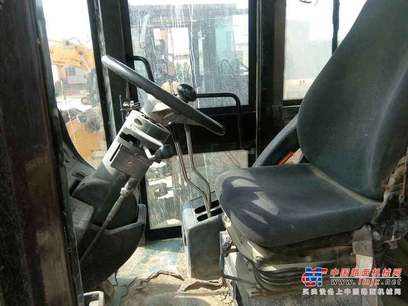 贵州出售转让二手5879小时2010年成工CG955装载机