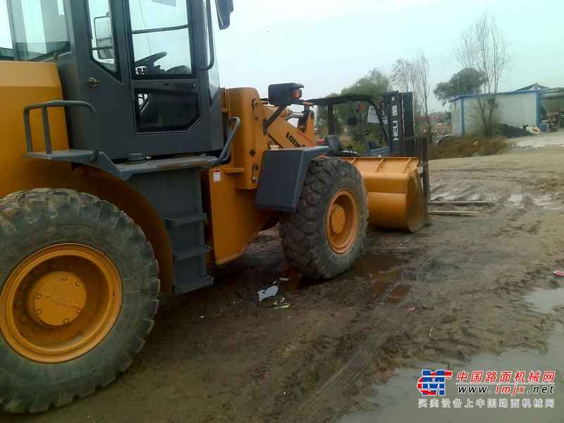 山西出售转让二手667小时2013年龙工LG833装载机