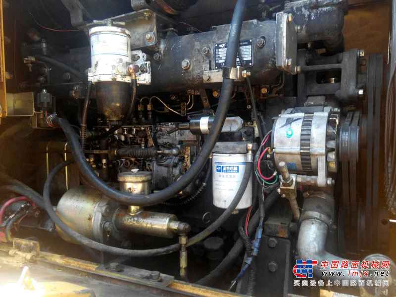 云南出售转让二手4500小时2012年柳工CLG855装载机
