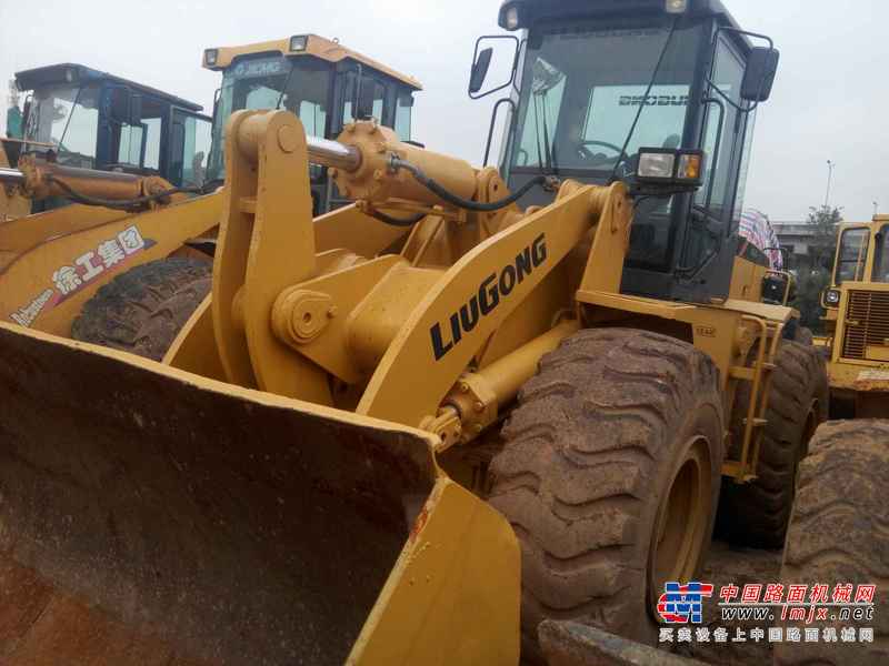 云南出售转让二手6500小时2011年柳工CLG855装载机