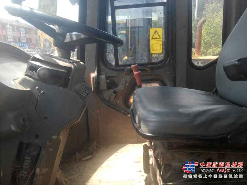 云南出售转让二手5000小时2011年厦工XG955装载机