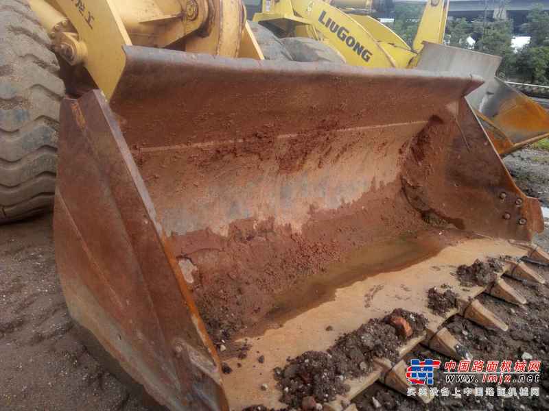 云南出售转让二手2800小时2014年龙工LG855D装载机