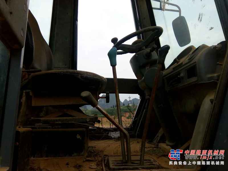贵州出售转让二手5300小时2009年福田雷沃FL935E装载机