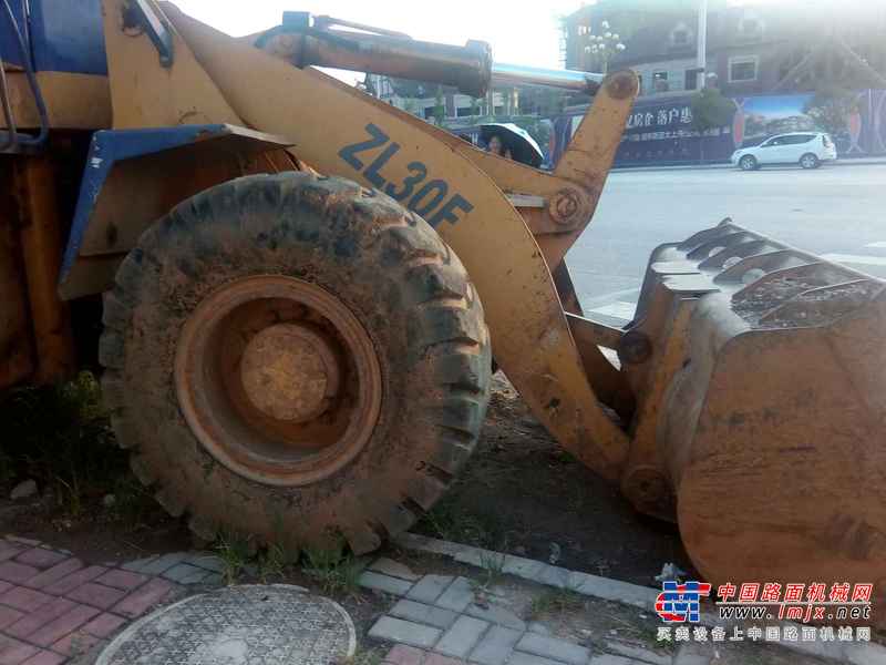 贵州出售转让二手1200小时2008年龙工ZL30F装载机
