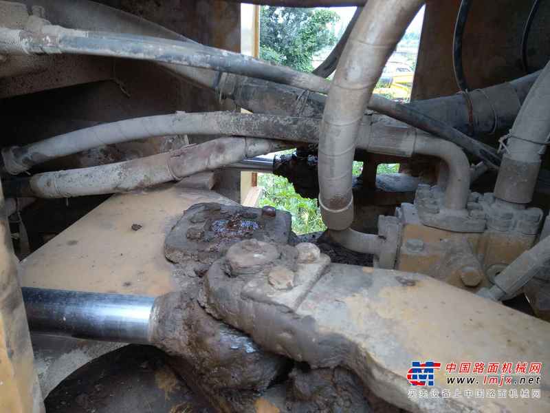 云南出售转让二手3741小时2009年柳工CLG855装载机