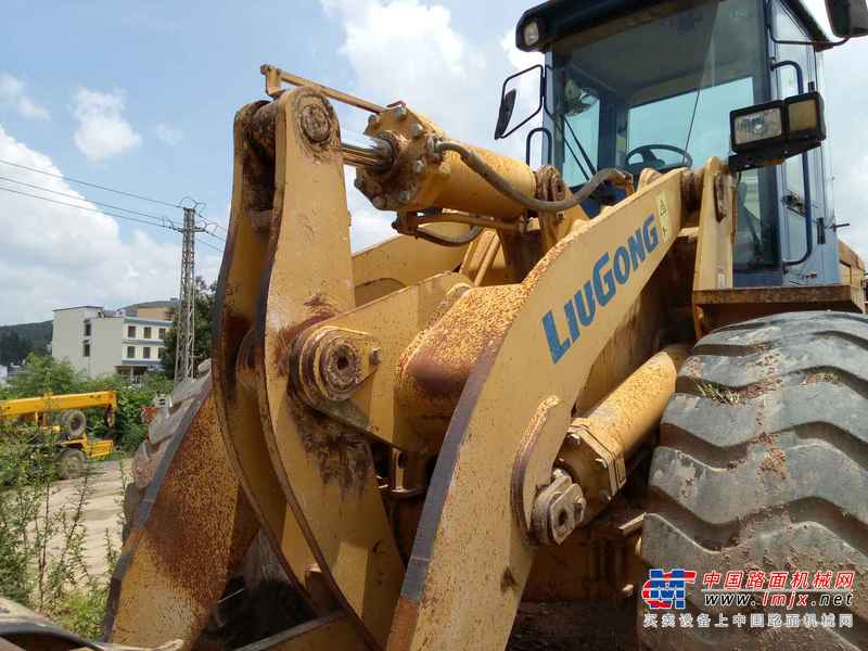 云南出售转让二手3741小时2009年柳工CLG855装载机