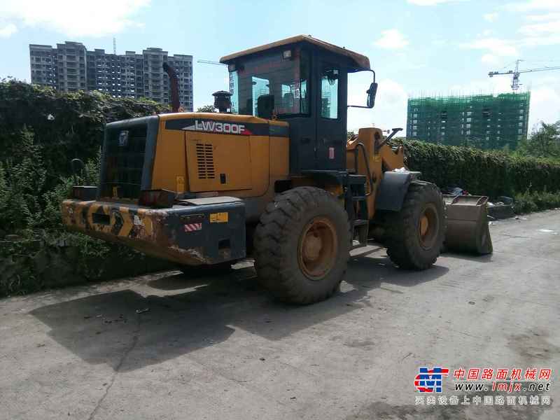 贵州出售转让二手5800小时2012年徐工LW300F装载机