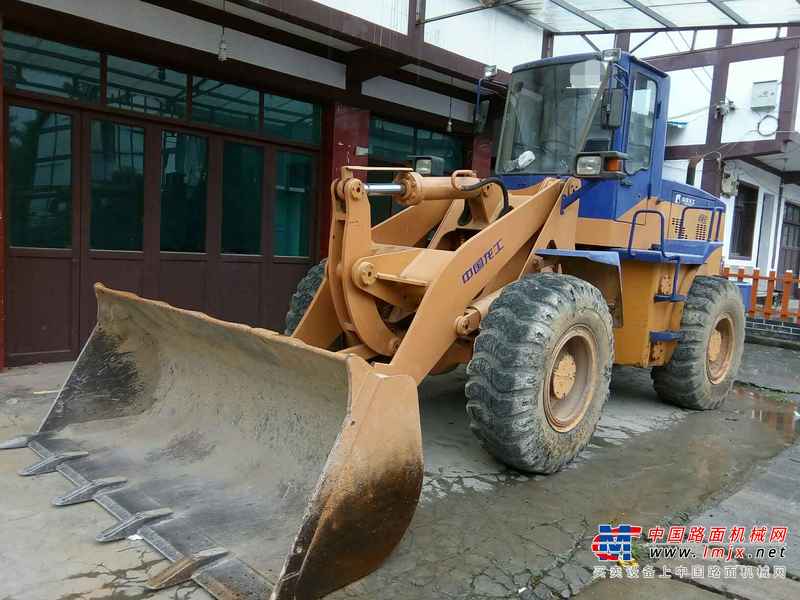 贵州出售转让二手8800小时2009年龙工LG833B装载机