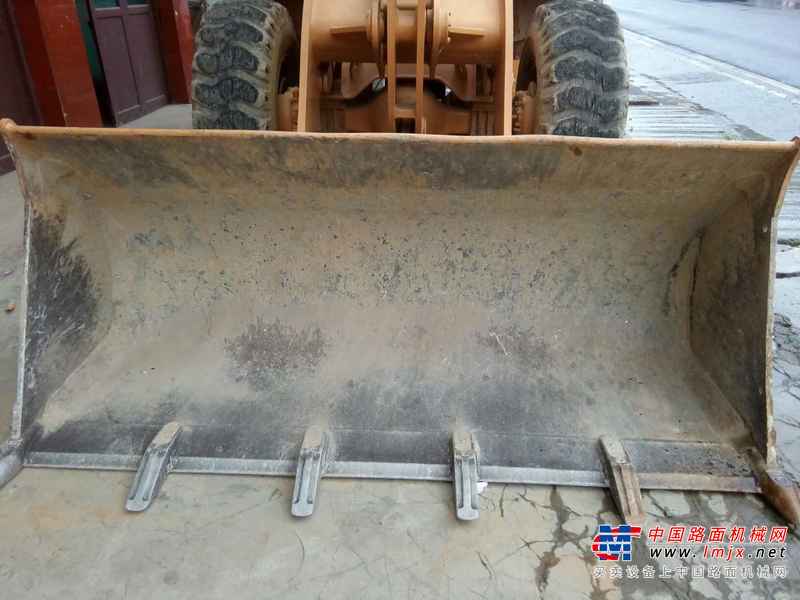 贵州出售转让二手8800小时2009年龙工LG833B装载机