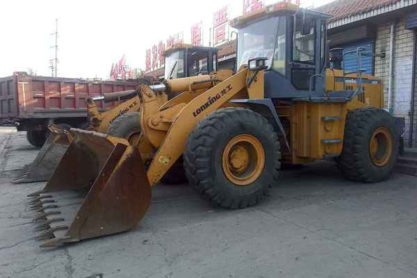 山西出售转让二手3000小时2011年龙工LG855装载机