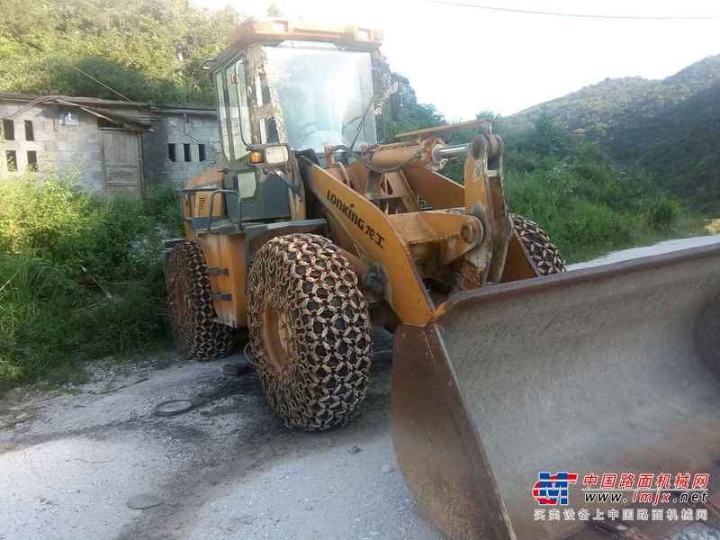 贵州出售转让二手9630小时2010年龙工LG833装载机