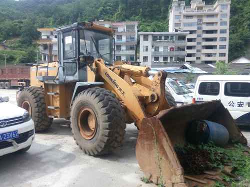 陕西出售转让二手8000小时2009年龙工LG835B装载机