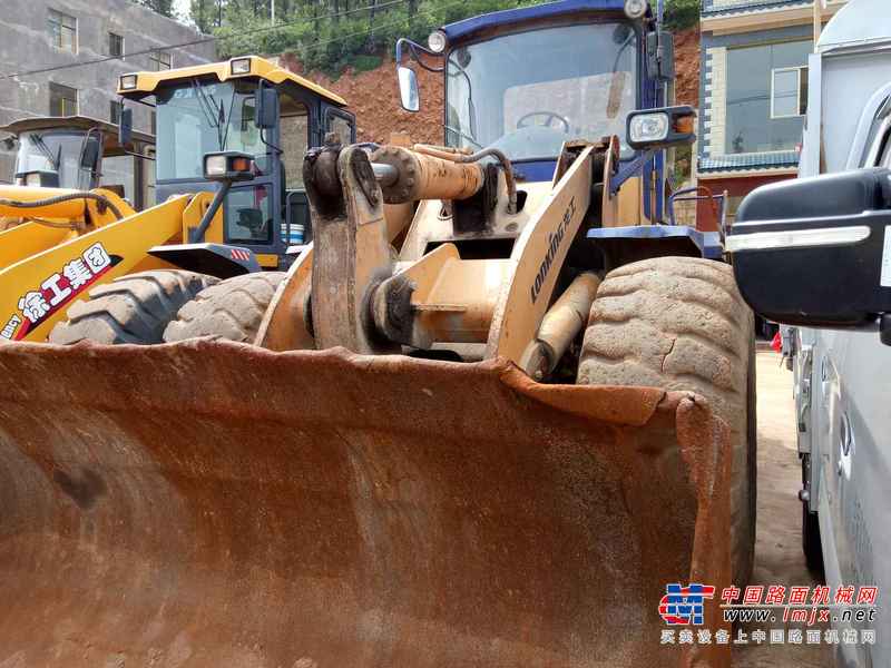 云南出售转让二手6852小时2009年龙工LG853B装载机