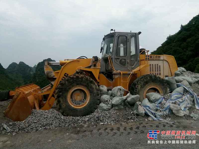 贵州出售转让二手13000小时2008年厦工XG953II装载机