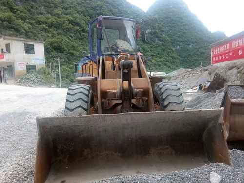 贵州出售转让二手12900小时2007年龙工LG833装载机