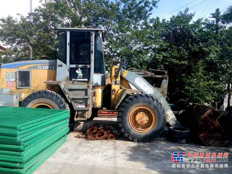 陕西出售转让二手7000小时2009年山工ZL30E装载机
