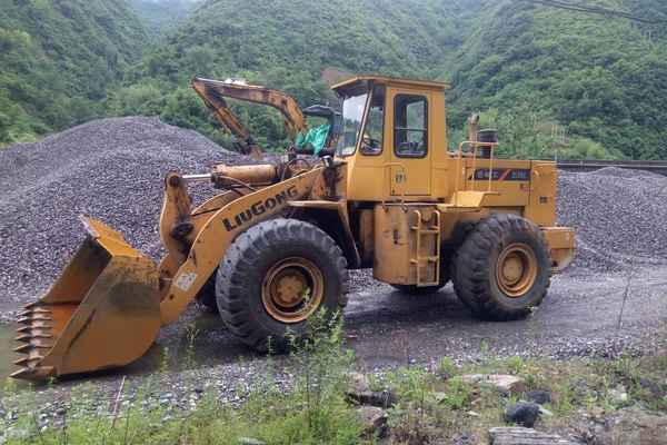 陕西出售转让二手5600小时2011年柳工ZL50C装载机