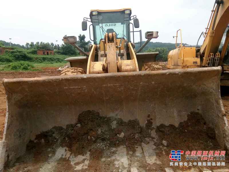 贵州出售转让二手4560小时2011年临工LG956L装载机
