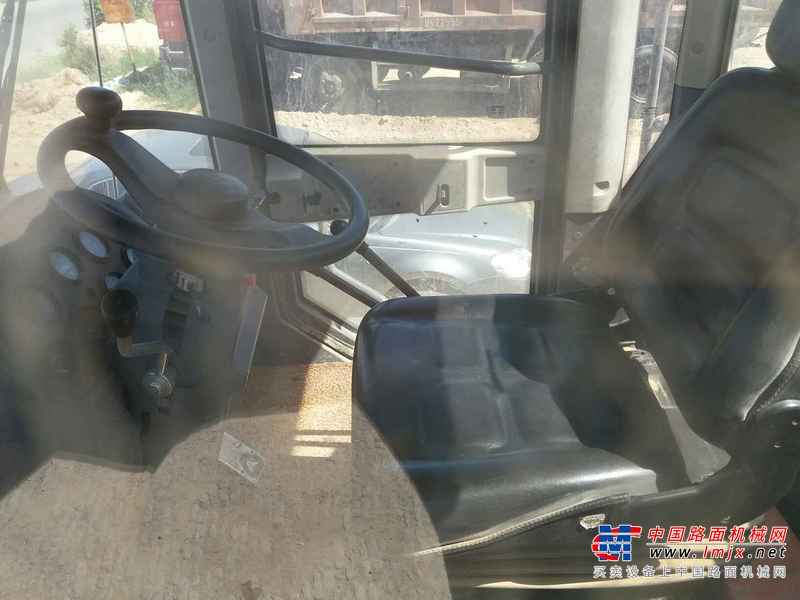 陕西出售转让二手8000小时2011年龙工LG855B装载机