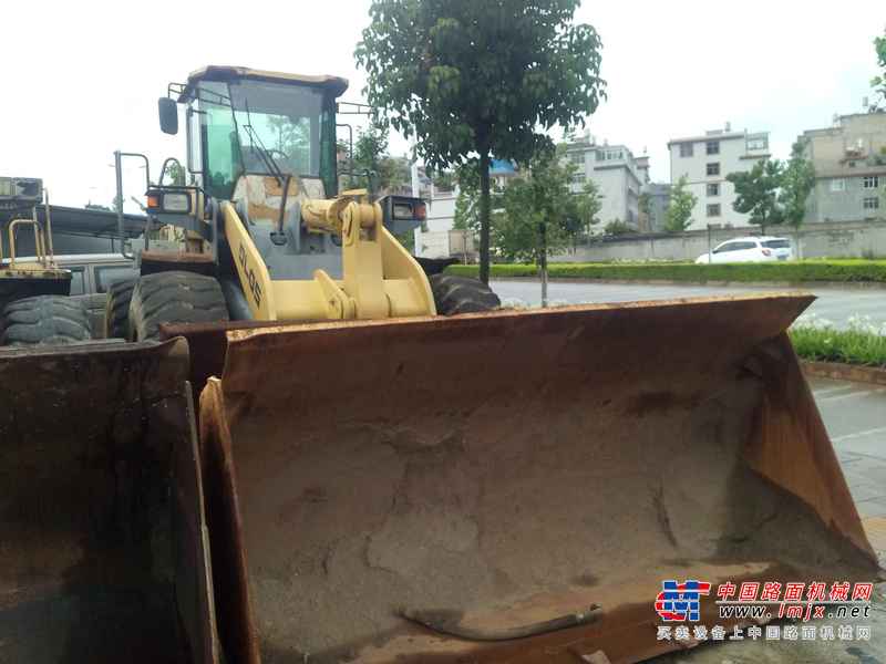 云南出售转让二手7000小时2011年临工LG953装载机