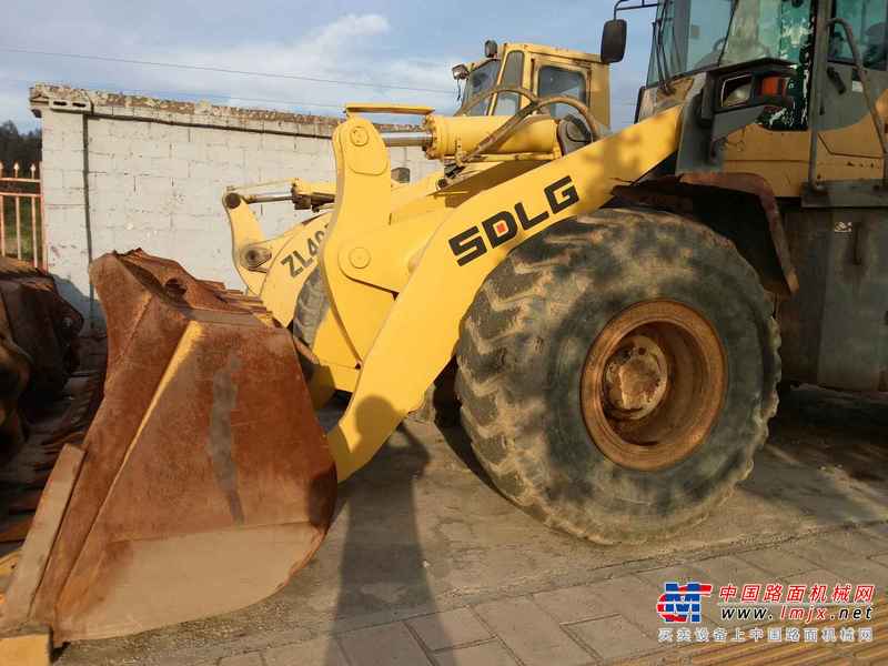 云南出售转让二手8000小时2011年临工LG953L装载机