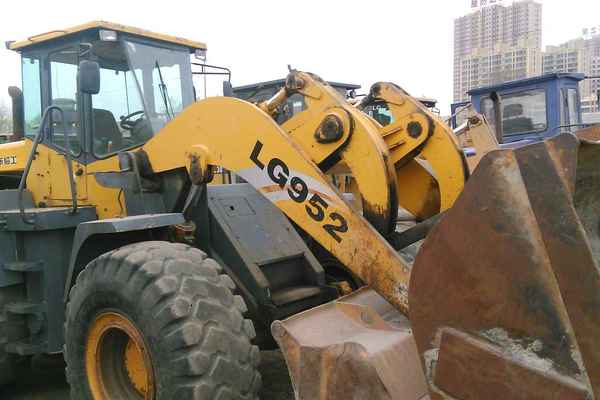 辽宁出售转让二手3000小时2007年临工LG952装载机