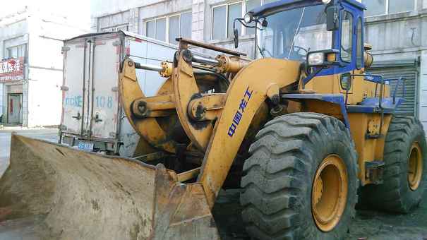 辽宁出售转让二手3800小时2009年龙工LG850装载机