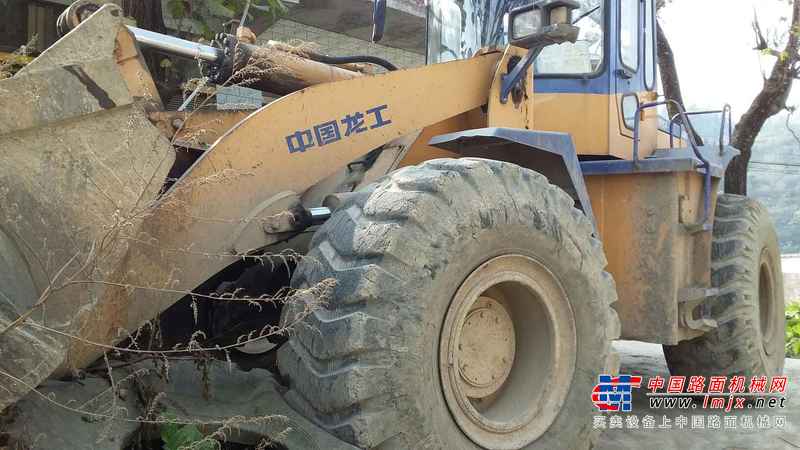 贵州出售转让二手5000小时2009年龙工LG853装载机