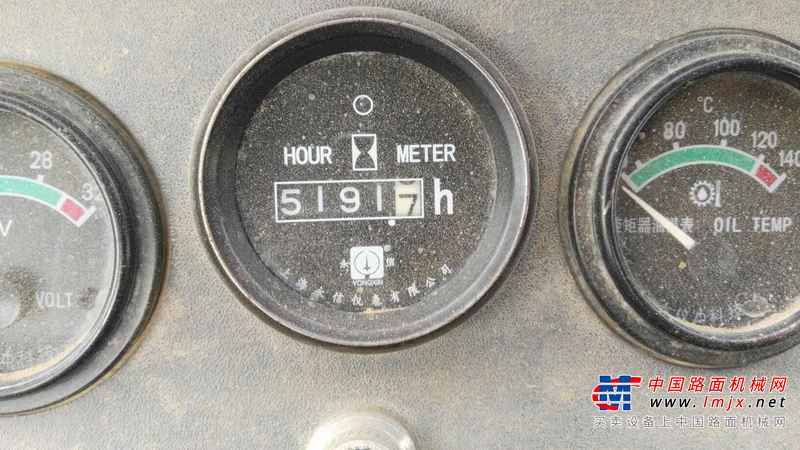 贵州出售转让二手5700小时2011年龙工CDM855W装载机
