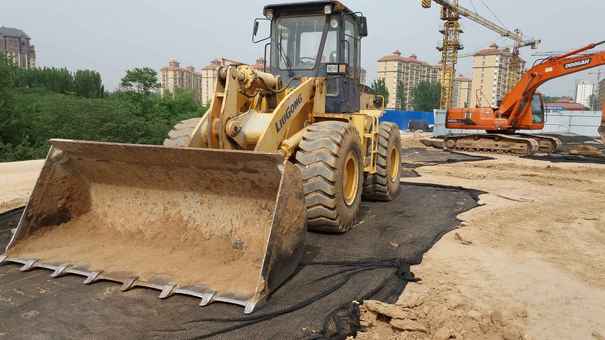 河南出售转让二手8000小时2011年柳工CLG855装载机