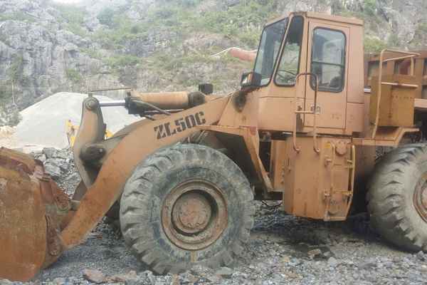 广西出售转让二手6000小时2004年柳工ZL50C装载机