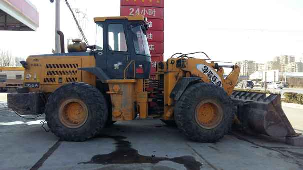 河南出售转让二手3400小时2008年宇通955A装载机