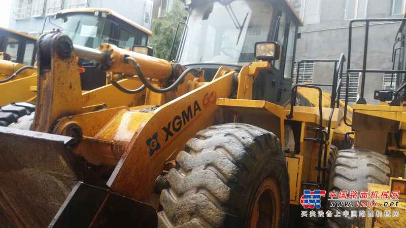 广西出售转让二手2800小时2011年厦工XG956III装载机