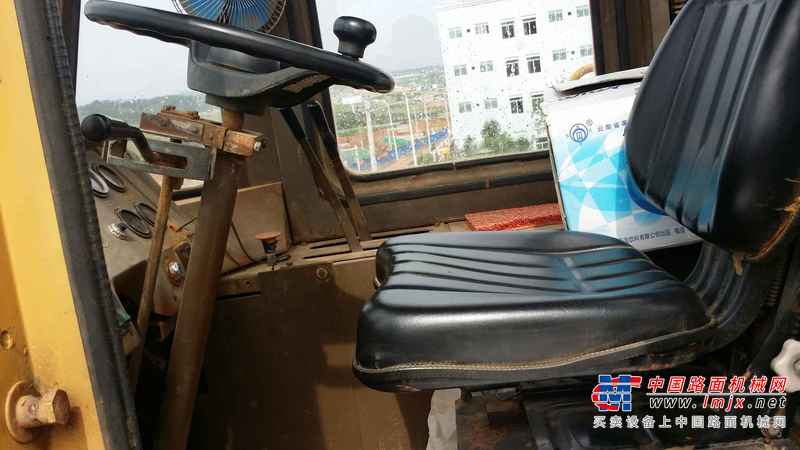云南出售转让二手6000小时2010年柳工ZL50C装载机