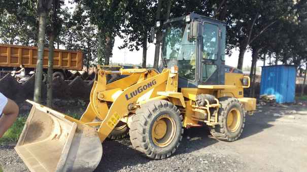 山西出售转让二手800小时2013年柳工CLG818C装载机