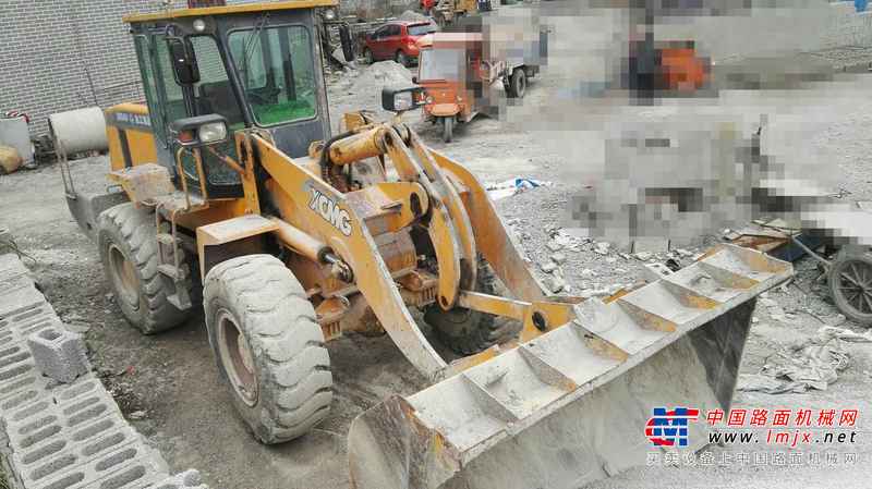 贵州出售转让二手6300小时2009年徐工LW321F装载机