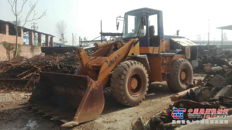 陕西出售转让二手4500小时2008年龙工LG833装载机