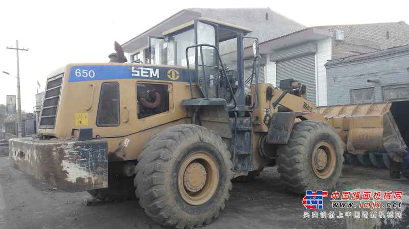 山西出售转让二手4900小时2008年山工SEM650装载机
