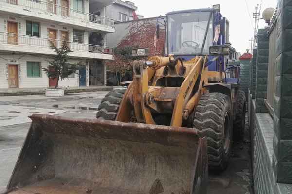 贵州出售转让二手6500小时2009年龙工LG833装载机