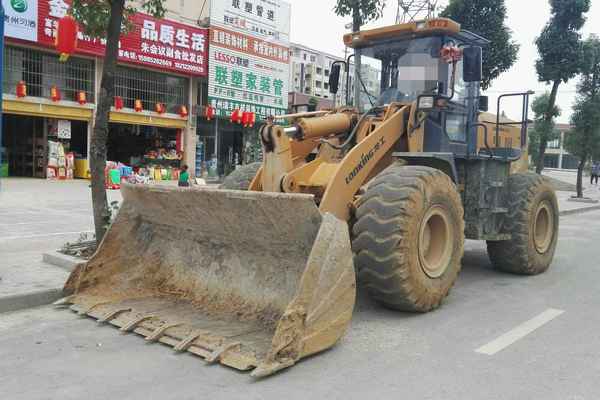 贵州出售转让二手2000小时2014年龙工LG855B装载机