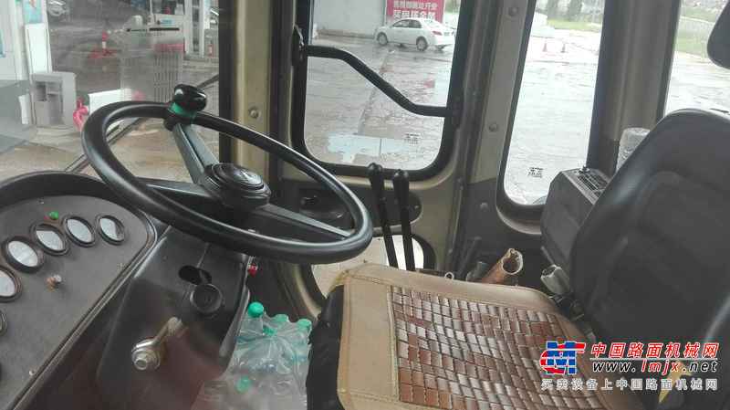 江西出售转让二手7000小时2010年龙工LG850装载机